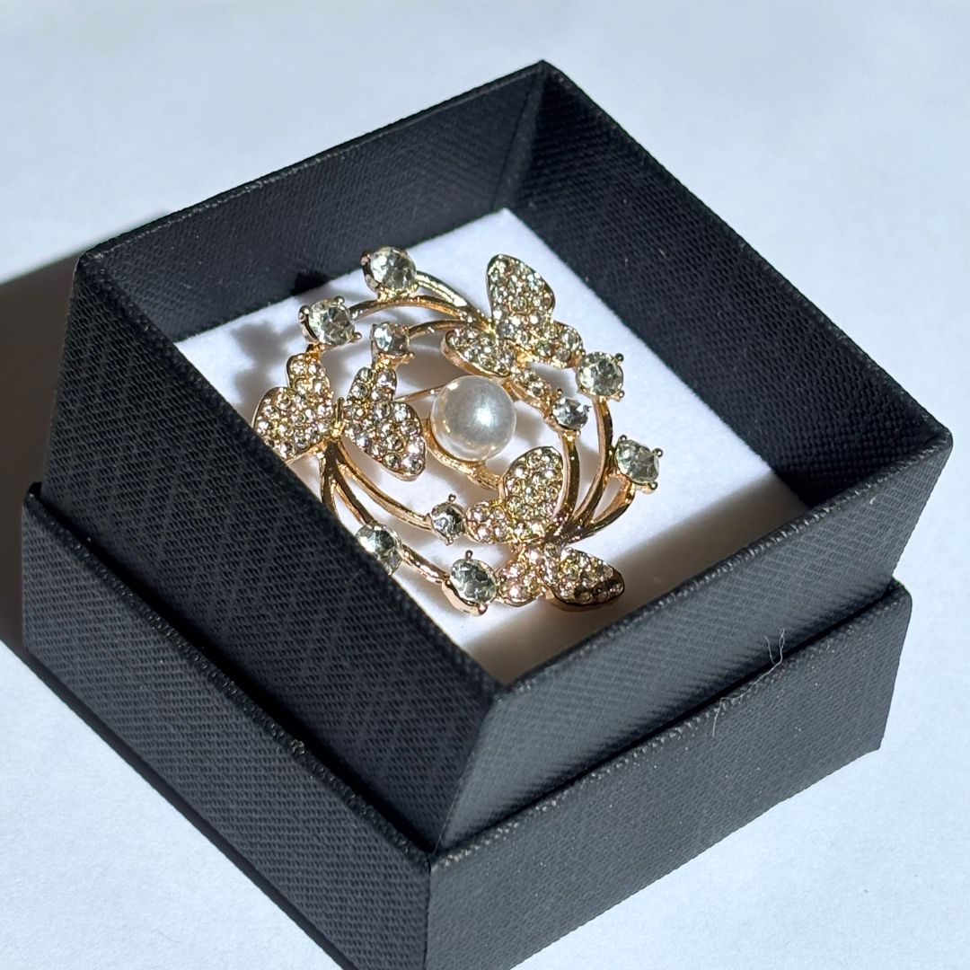 Whispering Wings Stock Pin